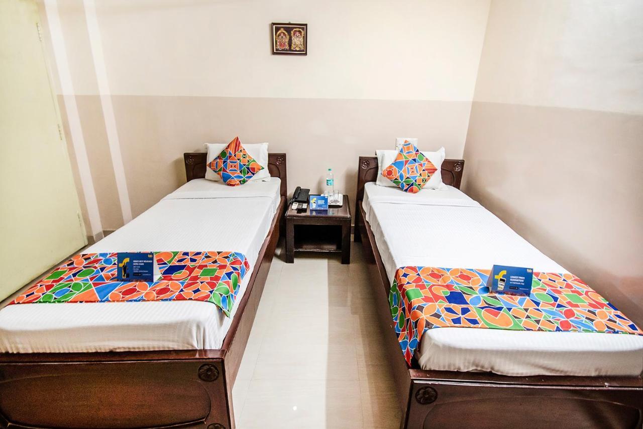 แฟ็บเอ็กซ์เพรส อาทิตยา ยาตรีนิวาส Hotel ตีรูปาติ ภายนอก รูปภาพ