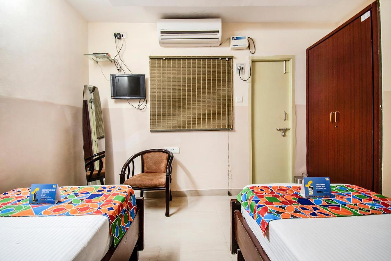 แฟ็บเอ็กซ์เพรส อาทิตยา ยาตรีนิวาส Hotel ตีรูปาติ ภายนอก รูปภาพ